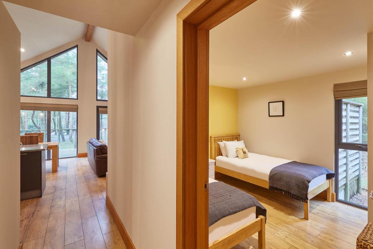 Host & Stay - Simon Howe Lodge Γουίτμπι Εξωτερικό φωτογραφία